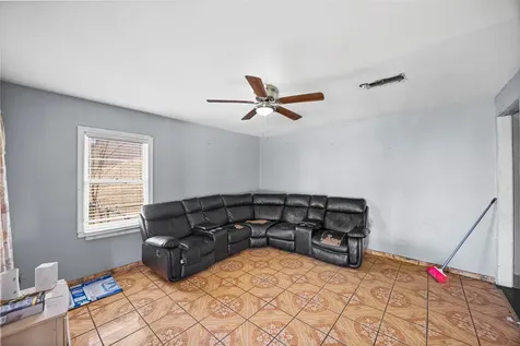 13338 Vicksburg Street Houston TX 77015
