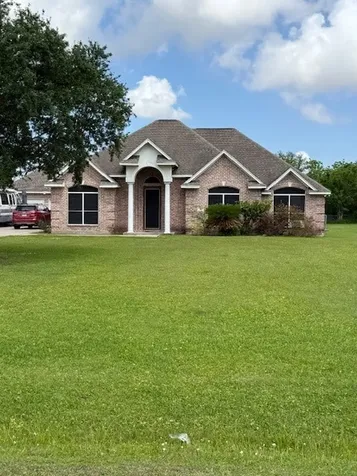 7 N Pine Road Texas City TX 77591