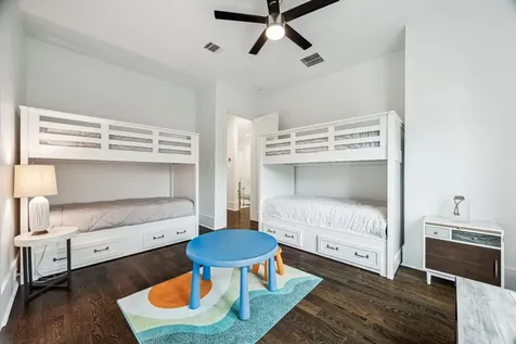 1010 Waltway Drive Houston TX 77008