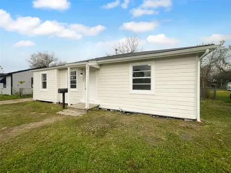5109 Wilmington Street Houston TX 77033