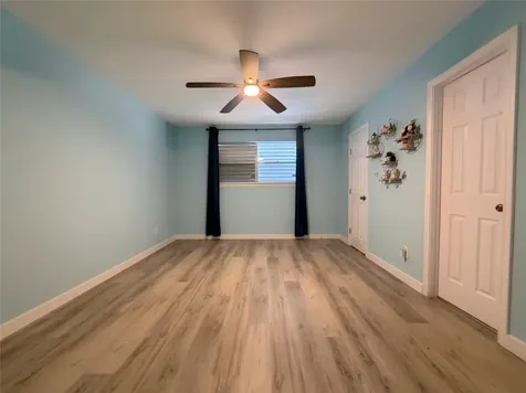 1006 Redfish Street Bayou Vista TX 77563
