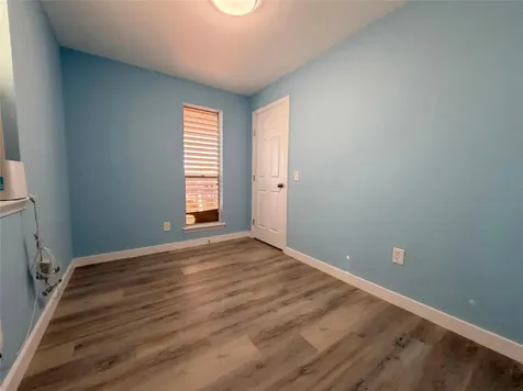 1006 Redfish Street Bayou Vista TX 77563
