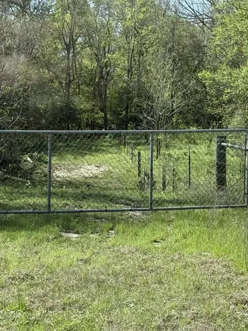 3817 Fm 154 Muldoon TX 78949