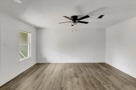 990 Wall Street Houston TX 77088