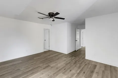 990 Wall Street Houston TX 77088