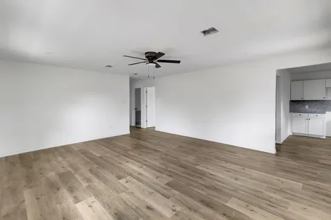 990 Wall Street Houston TX 77088