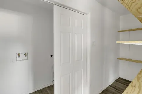 990 Wall Street Houston TX 77088