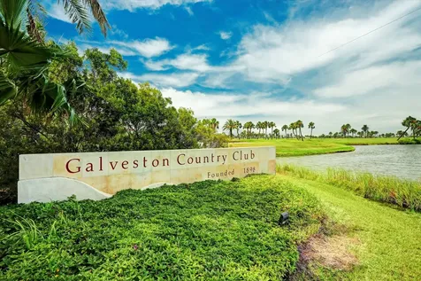 14021 Grambo Boulevard Galveston TX 77554