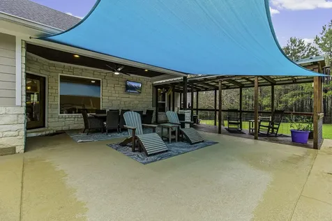 600 Pebble Creek Livingston TX 77351