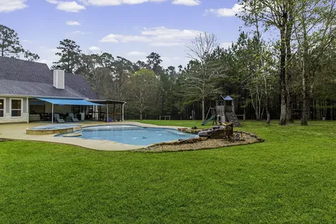 600 Pebble Creek Livingston TX 77351