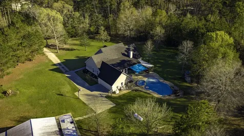 600 Pebble Creek Livingston TX 77351