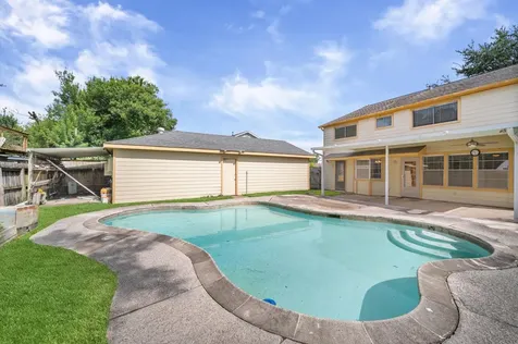12235 Alston Drive Meadows Place TX 77477
