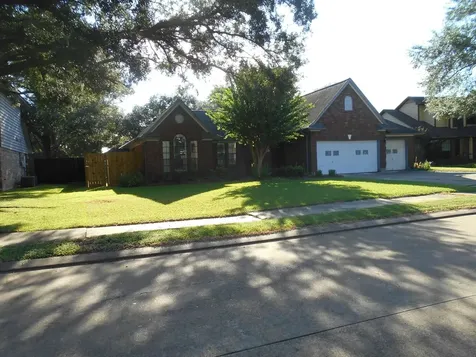 53 S Calla Lily Court Lake Jackson TX 77566