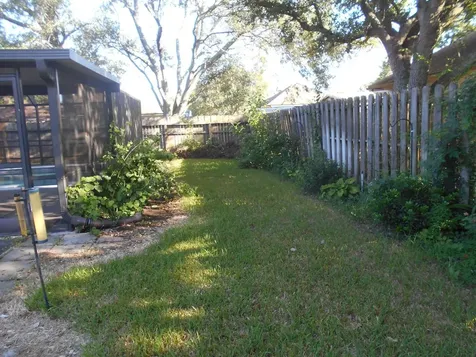 53 S Calla Lily Court Lake Jackson TX 77566