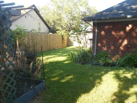 53 S Calla Lily Court Lake Jackson TX 77566