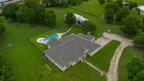 1213 Dyann Drive Wharton TX 77488