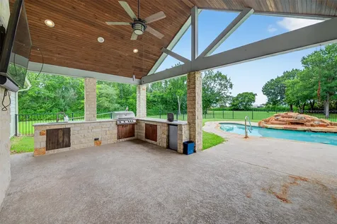 1213 Dyann Drive Wharton TX 77488
