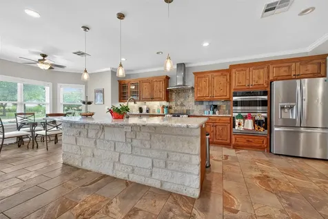1213 Dyann Drive Wharton TX 77488