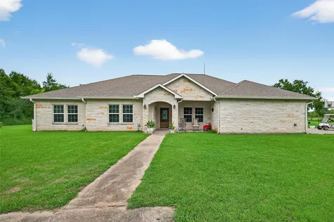 1213 Dyann Drive Wharton TX 77488