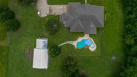 1213 Dyann Drive Wharton TX 77488