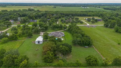 1213 Dyann Drive Wharton TX 77488