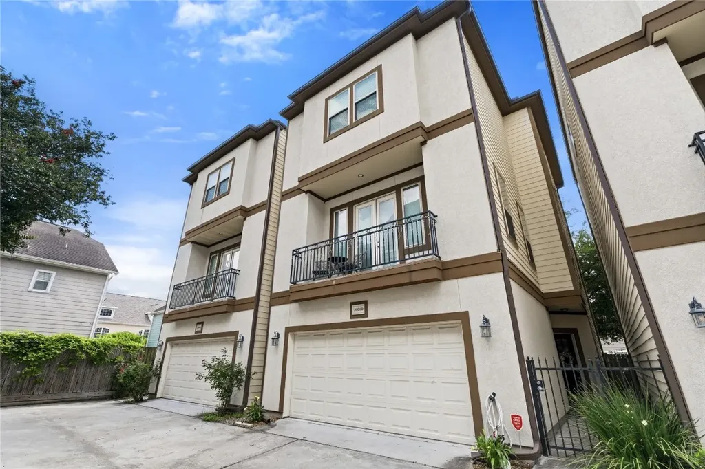2604 Bevis Street D Houston TX 77008