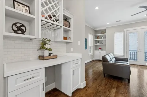 2604 Bevis Street D Houston TX 77008