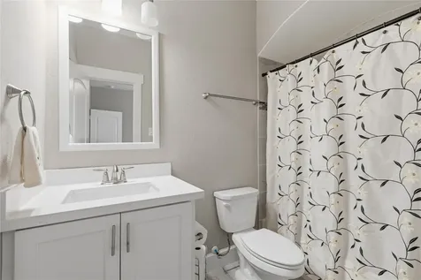 2604 Bevis Street D Houston TX 77008