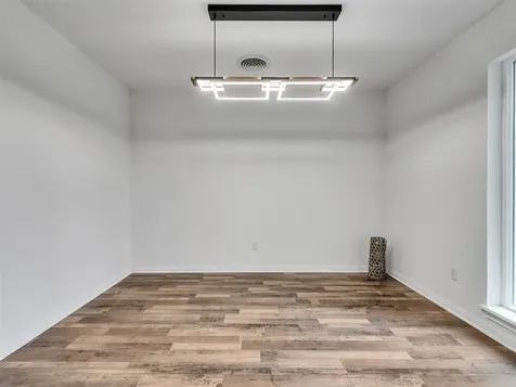 5675 Sylmar Road Houston TX 77081