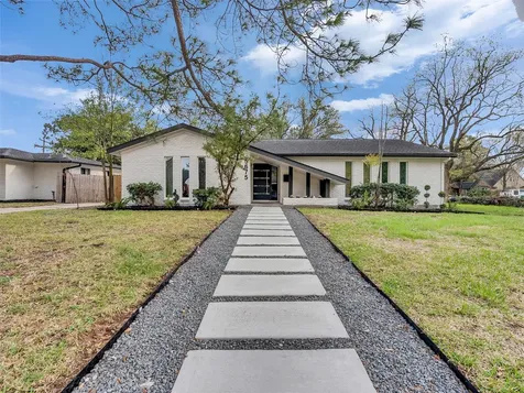 5675 Sylmar Road Houston TX 77081