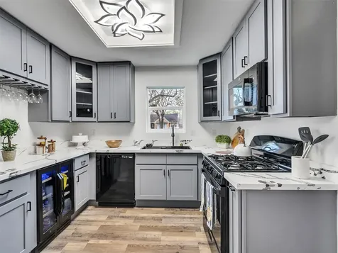 5675 Sylmar Road Houston TX 77081