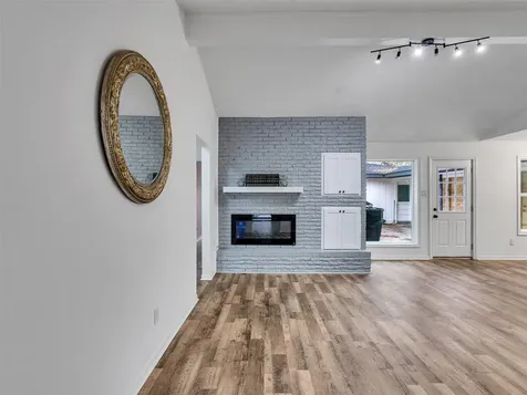 5675 Sylmar Road Houston TX 77081