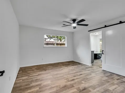 5675 Sylmar Road Houston TX 77081