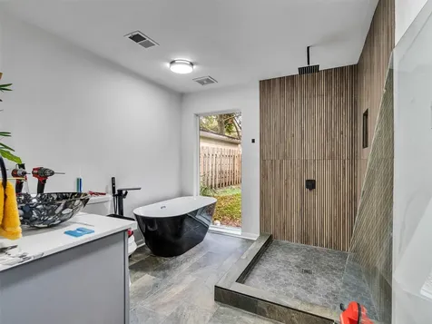 5675 Sylmar Road Houston TX 77081