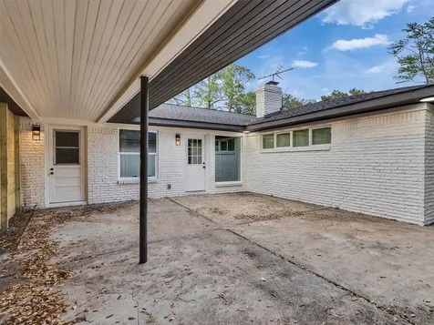 5675 Sylmar Road Houston TX 77081