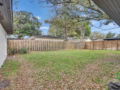 5675 Sylmar Road Houston TX 77081