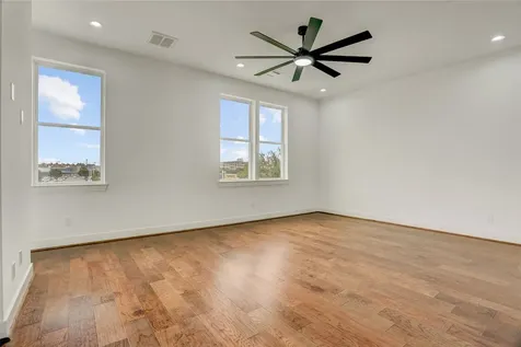 6814 Hartland Avenue Houston TX 77055