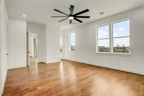 6814 Hartland Avenue Houston TX 77055