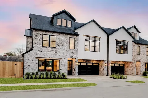 2011 Hopkins Street Houston TX 77006