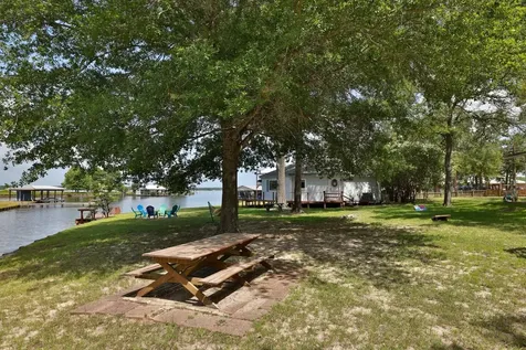 20559 Red Bud Court Thornton TX 76687