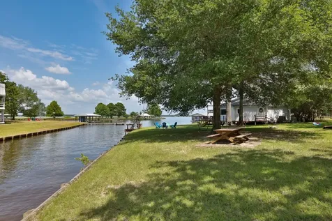 20559 Red Bud Court Thornton TX 76687