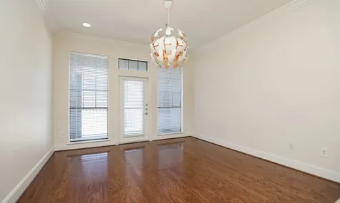 2120 Kipling Street 402 Houston TX 77098