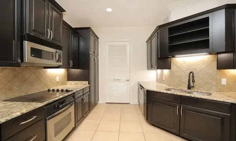 2120 Kipling Street 402 Houston TX 77098