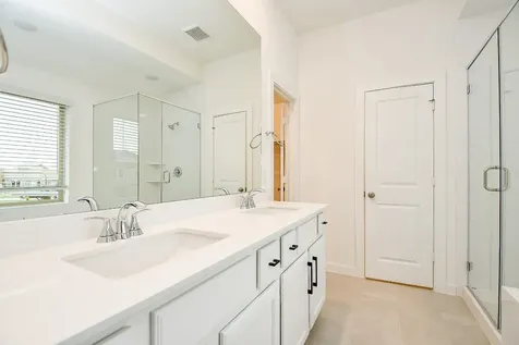 6562 Scarlet Pond Lane Fulshear TX 77441
