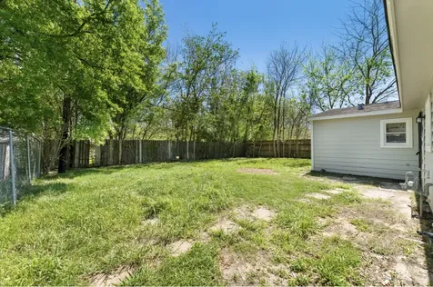7725 Street Lo Road Houston TX 77033