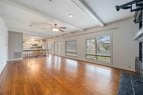 18623 Point Lookout Drive Nassau Bay TX 77058