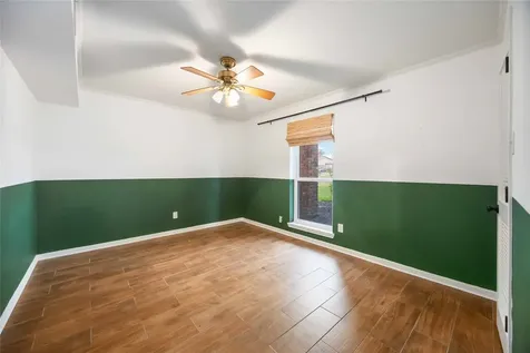 18623 Point Lookout Drive Nassau Bay TX 77058