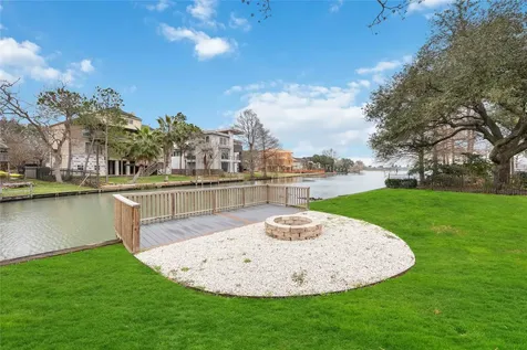 18623 Point Lookout Drive Nassau Bay TX 77058