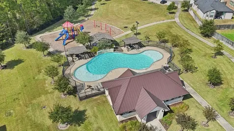 407 Summerset Landing Court Conroe TX 77304