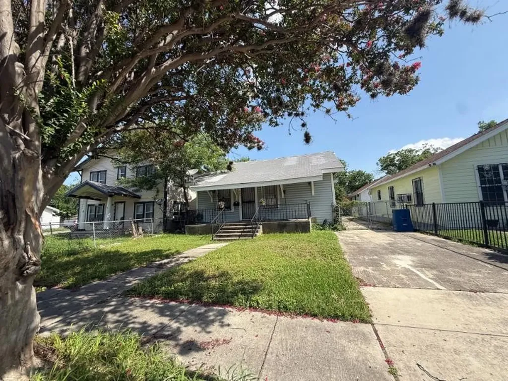 207 Hammond Avenue San Antonio TX 78210